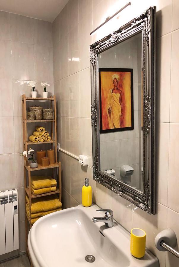 Yellow Home Santiago de Compostela Exterior foto