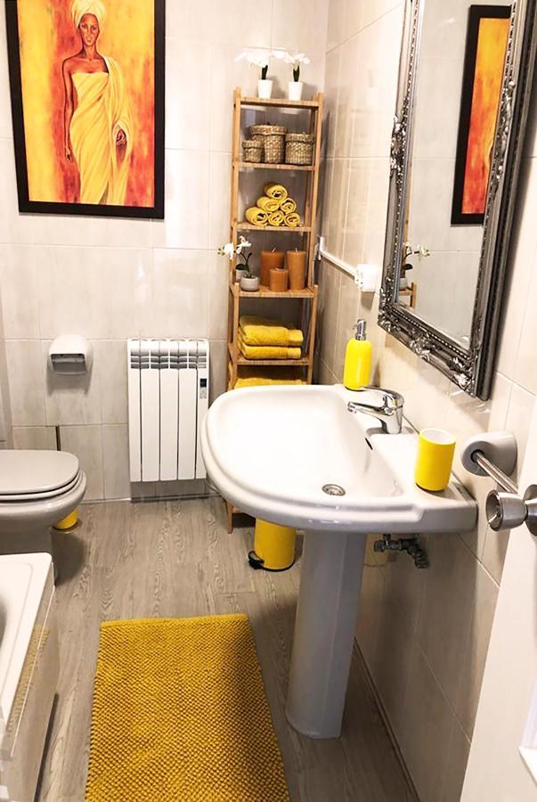 Yellow Home Santiago de Compostela Exterior foto
