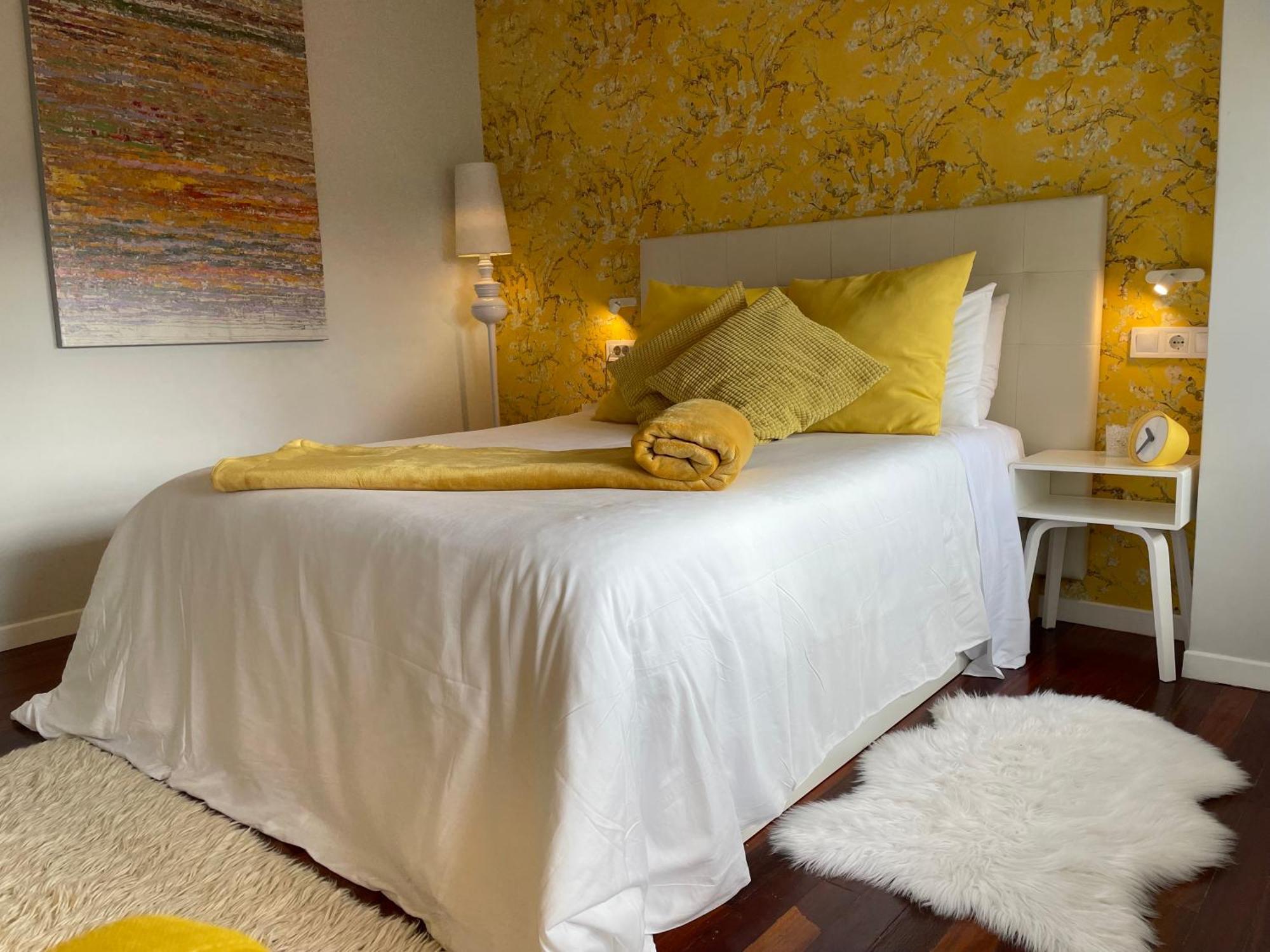 Yellow Home Santiago de Compostela Exterior foto