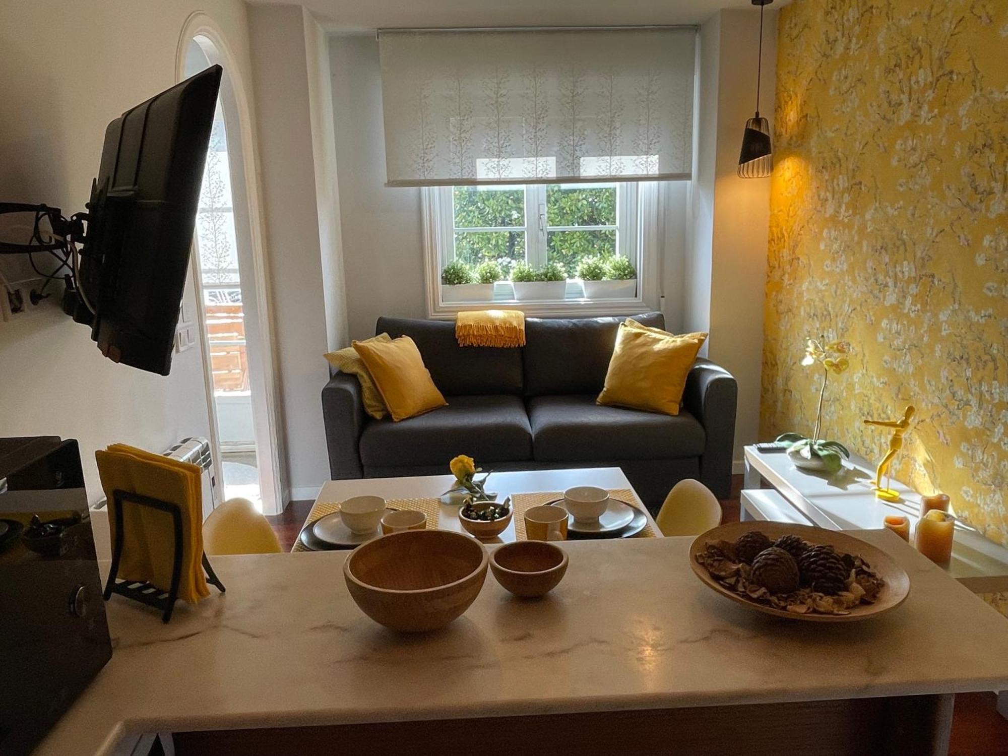 Yellow Home Santiago de Compostela Exterior foto